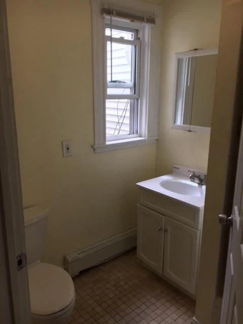 207 Broadway, Everett