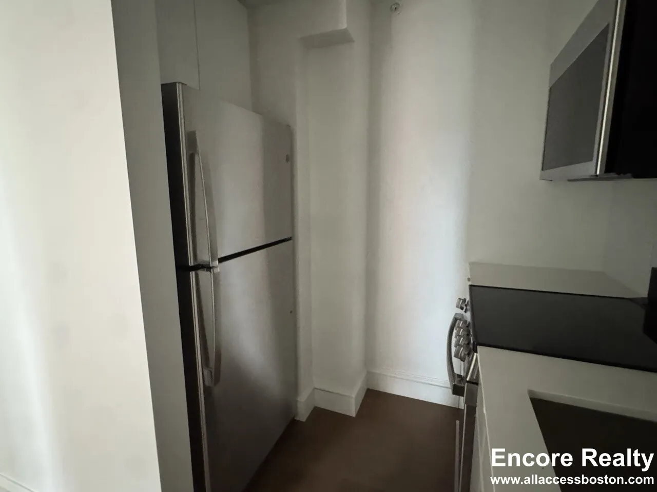 1200 Massachusetts Ave, Riverside