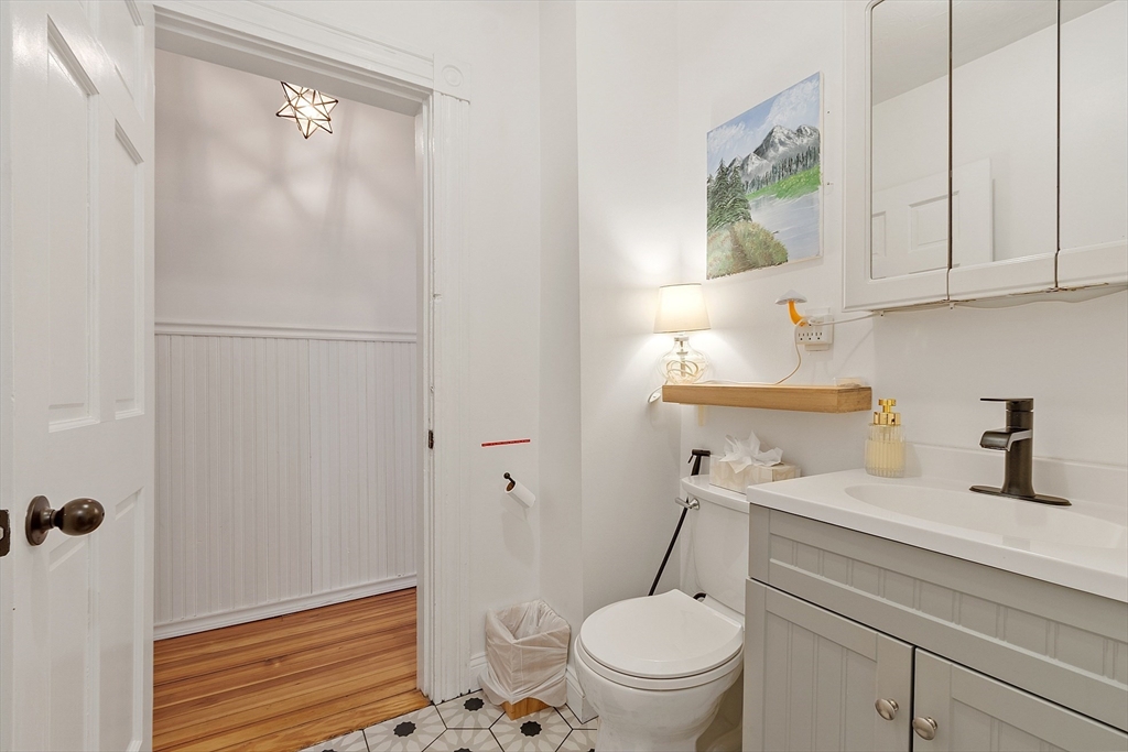 401 Cabot St, Beverly