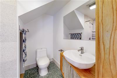 180 Columbia St, The Port