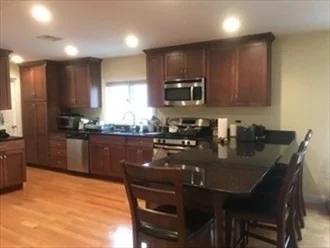 11 Oak St, Watertown