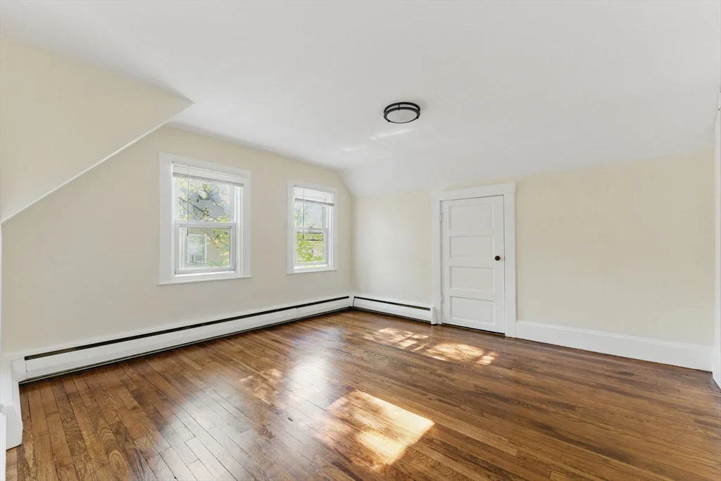 357 Granite St, Quincy