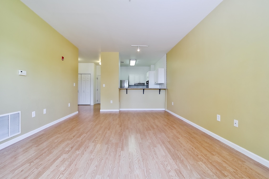 1 Cityview Ln, Quincy