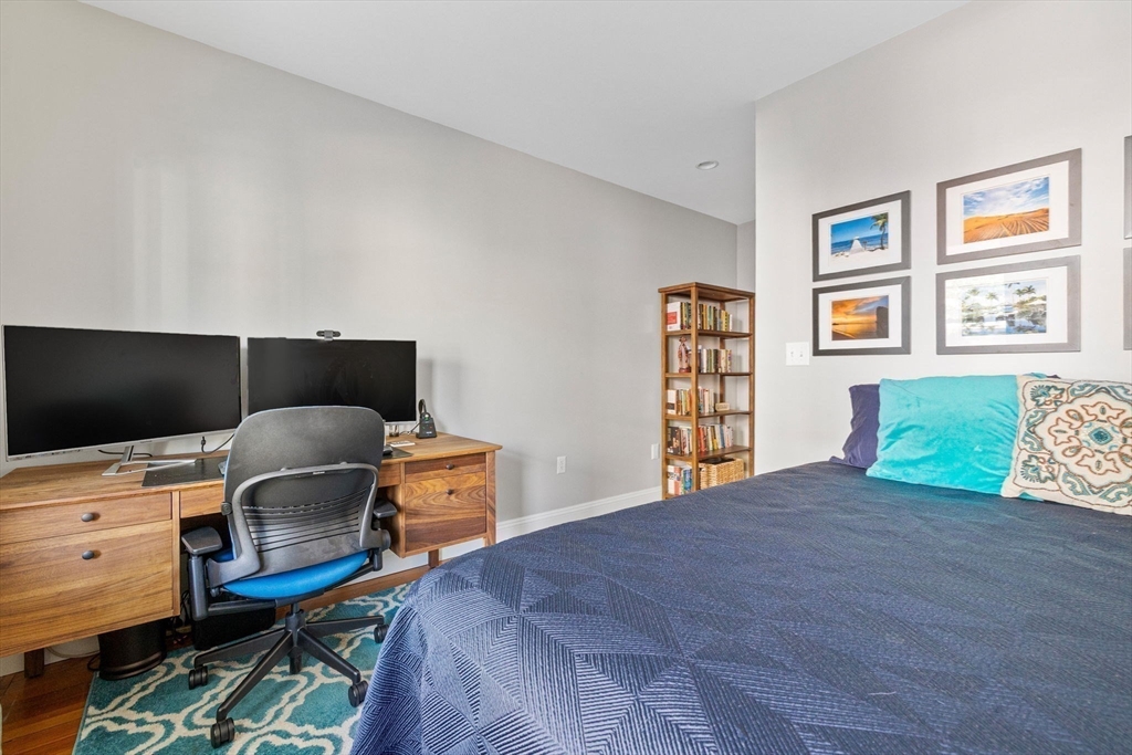 7-9 Stoughton, Tufts University