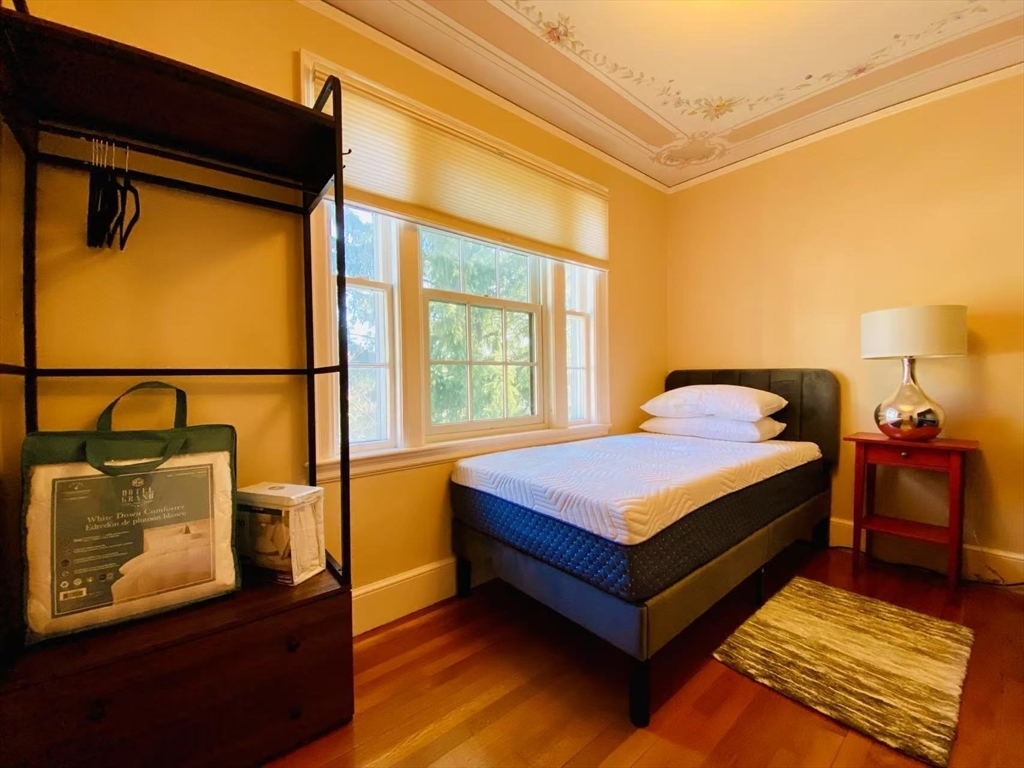 2 Arden Rd, Watertown