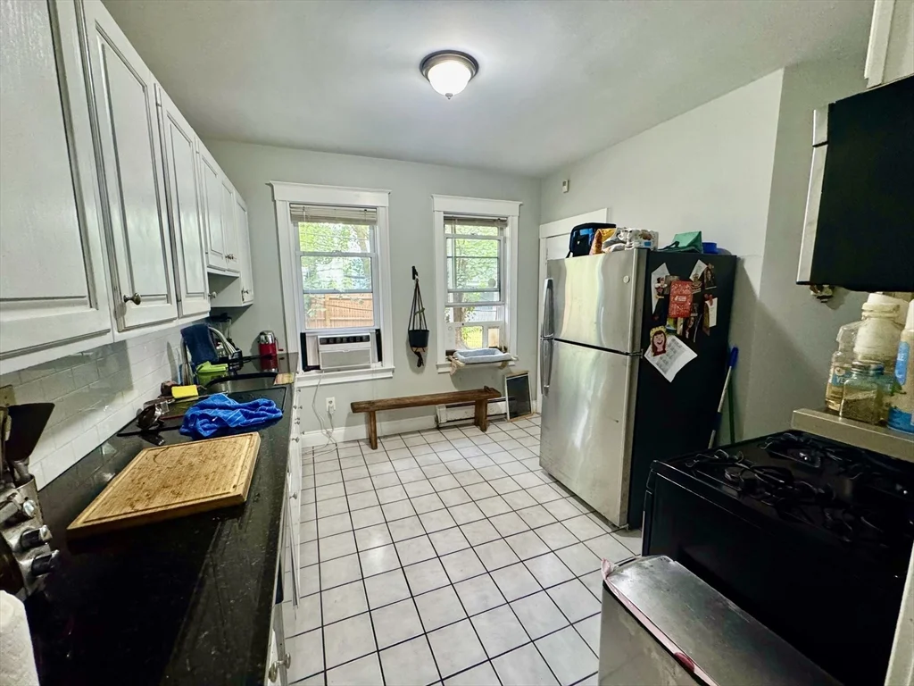 51 Montebello Rd, Jamaica Plain