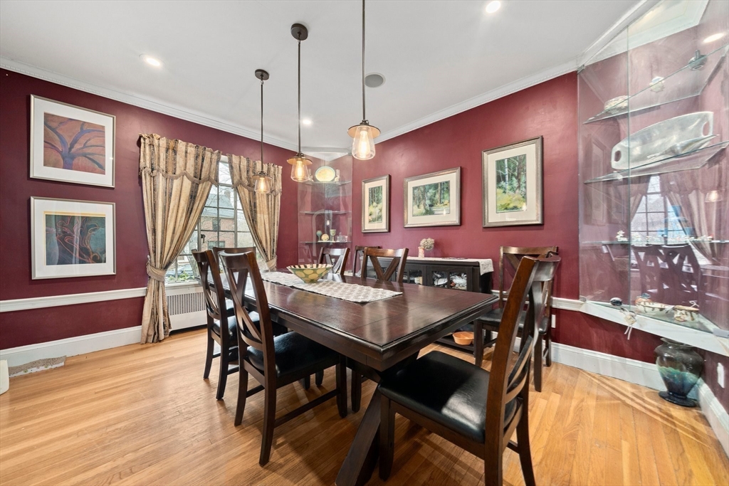 56 W Boulevard Rd, Newton Center