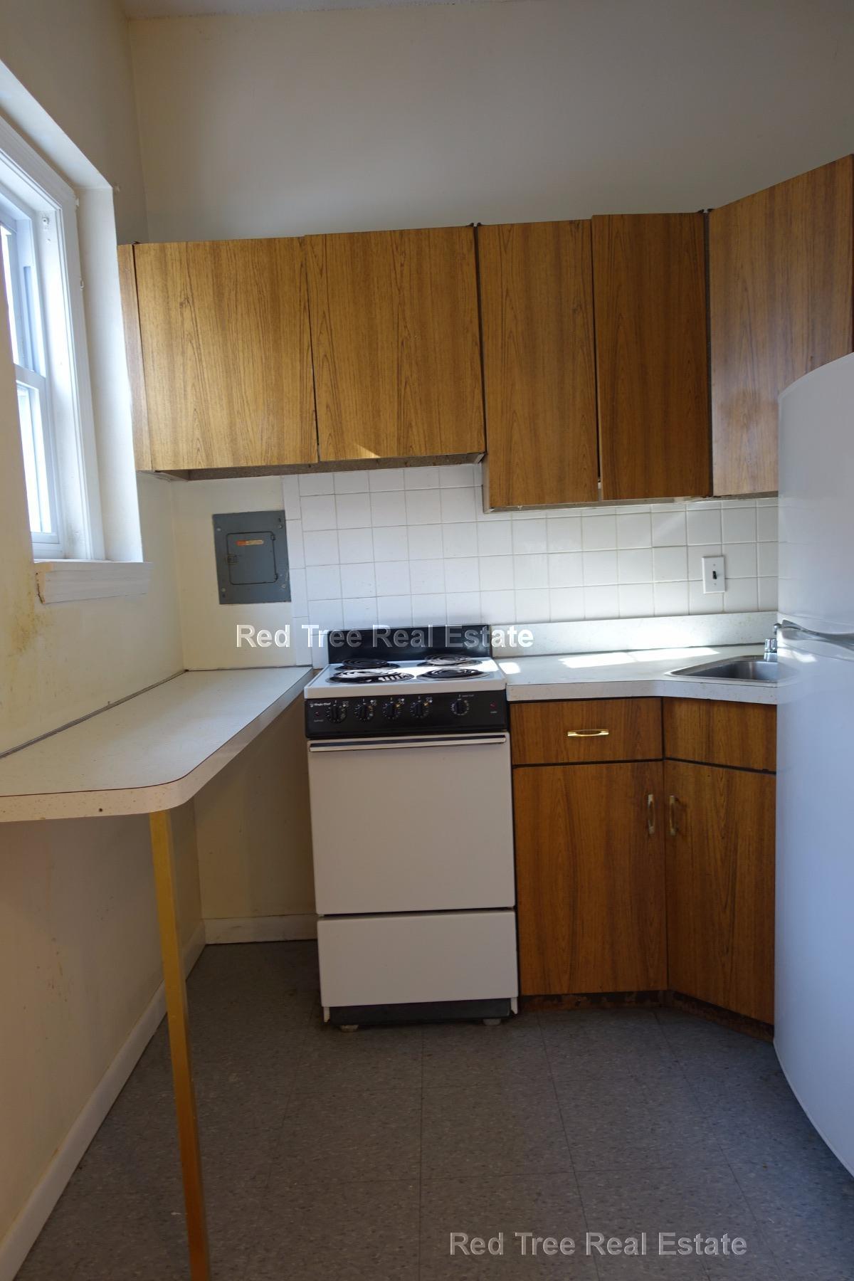 2018 Commonwealth Ave, Brighton