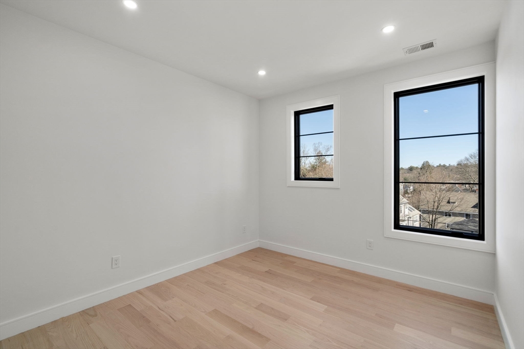 47 Ripley St, Newton