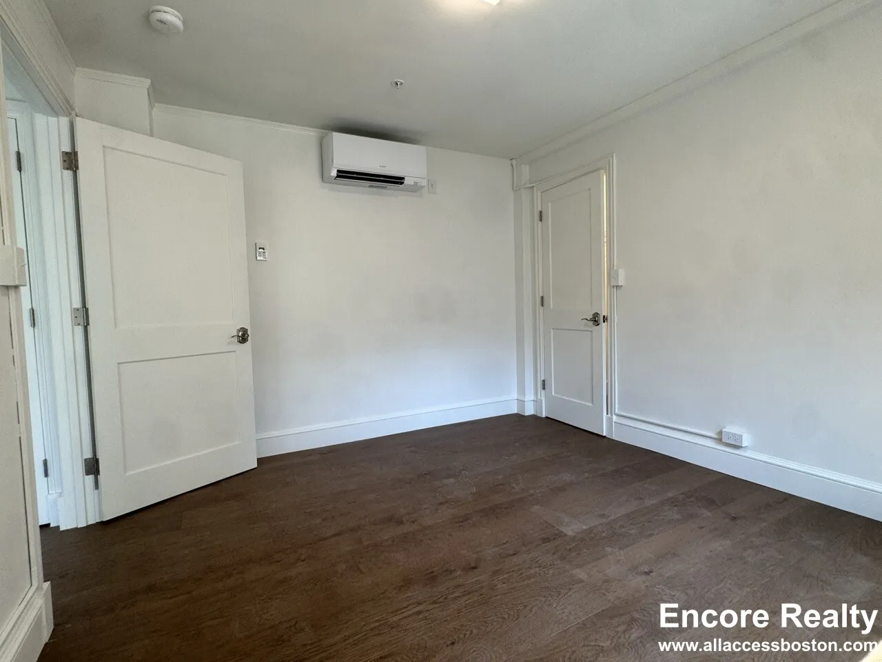 1200 Massachusetts Ave, Riverside