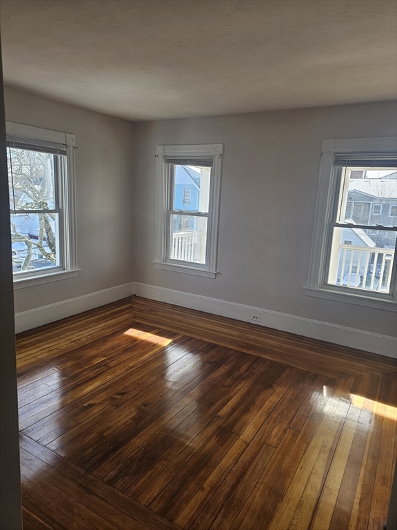 64 Emory St, Attleboro