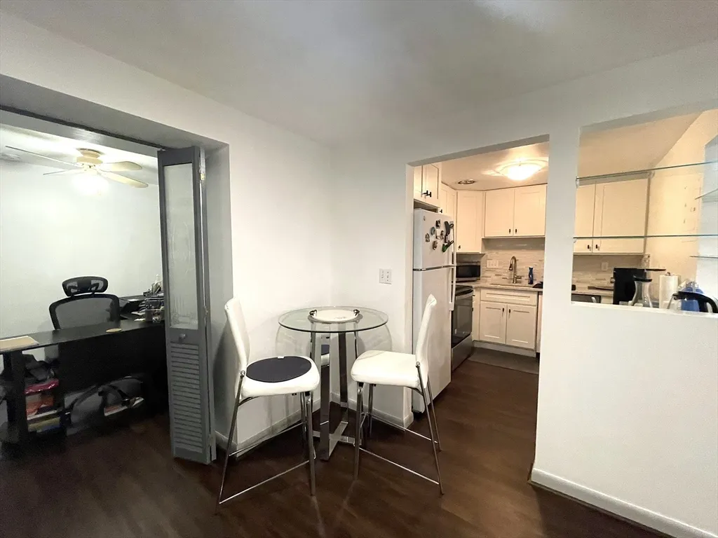 1325 Worcester Rd, Framingham