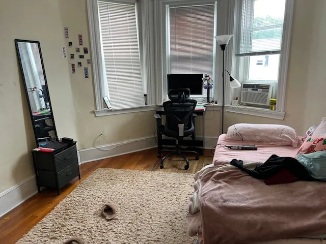 895 Huntington Ave, Mission Hill