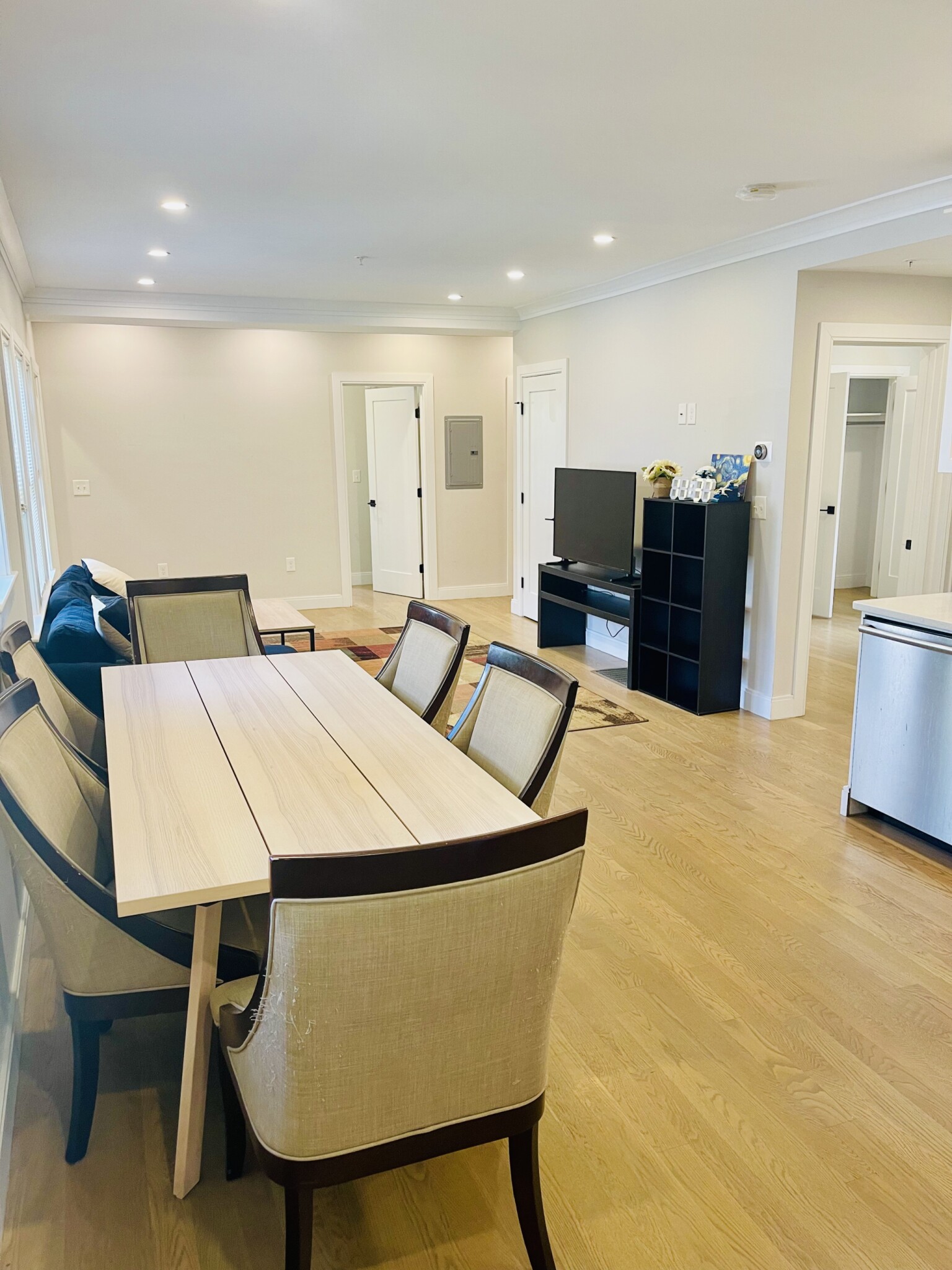 46 Ridgemont St, Allston