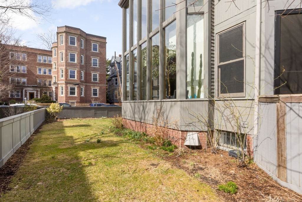 176 Hancock, Mid Cambridge