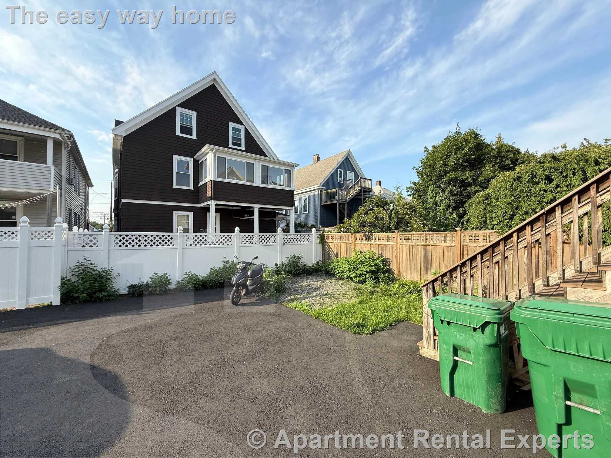 33 Clayton Ave, Ball Square