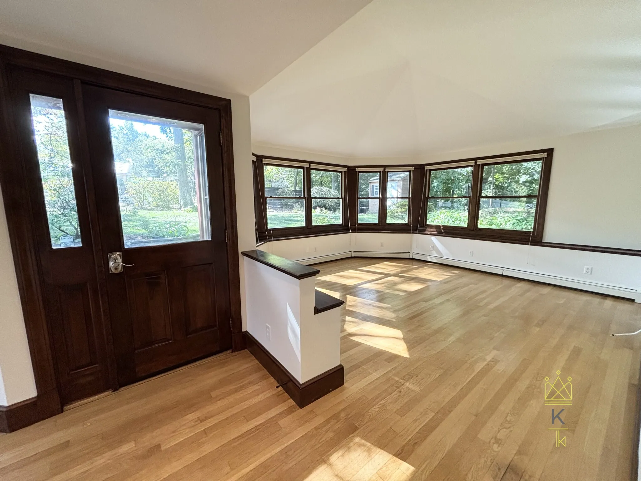 33 Clearwater Rd, Chestnut Hill