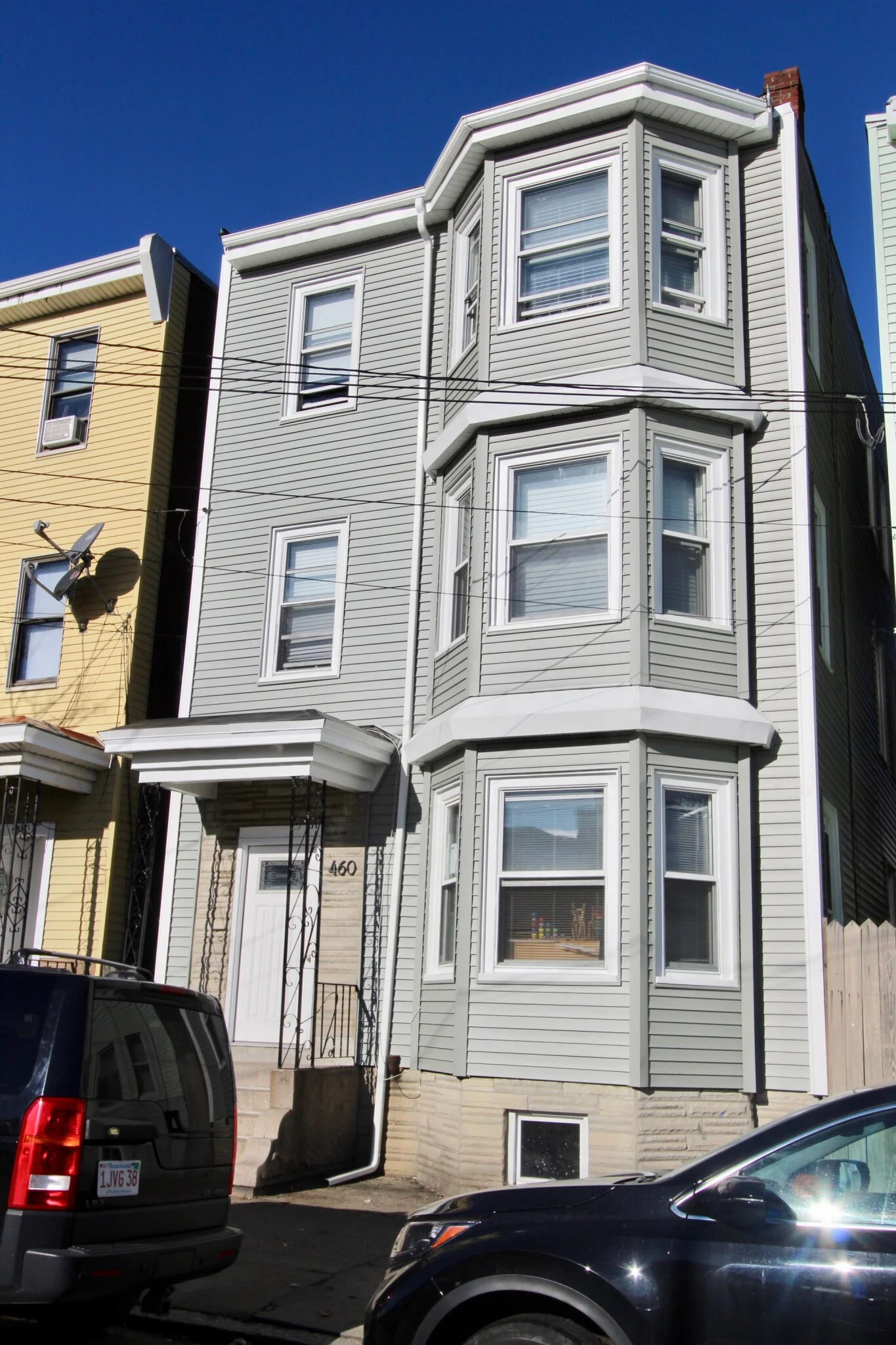 460 Saratoga St, East Boston