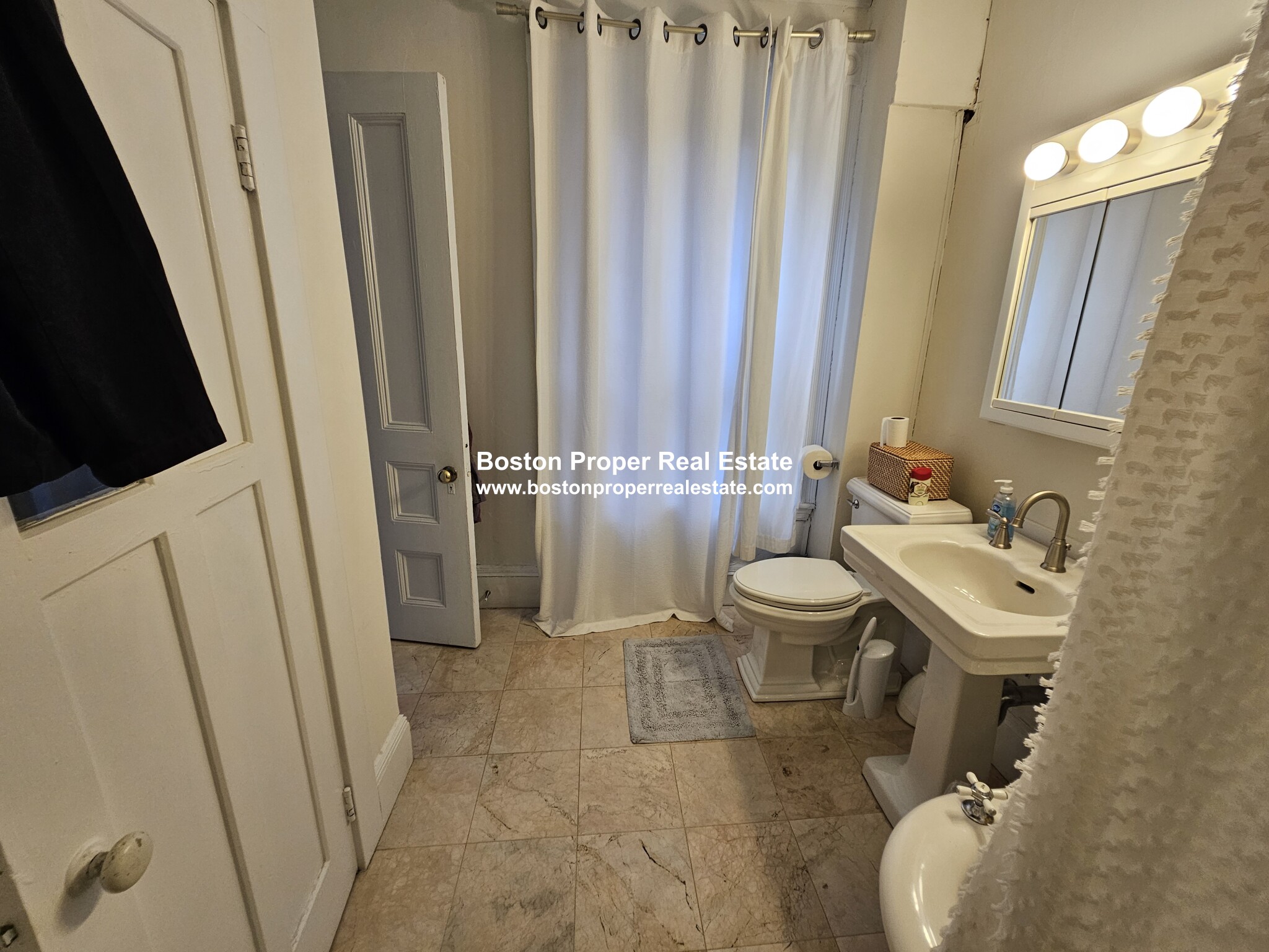 429 Marlborough St, Back Bay