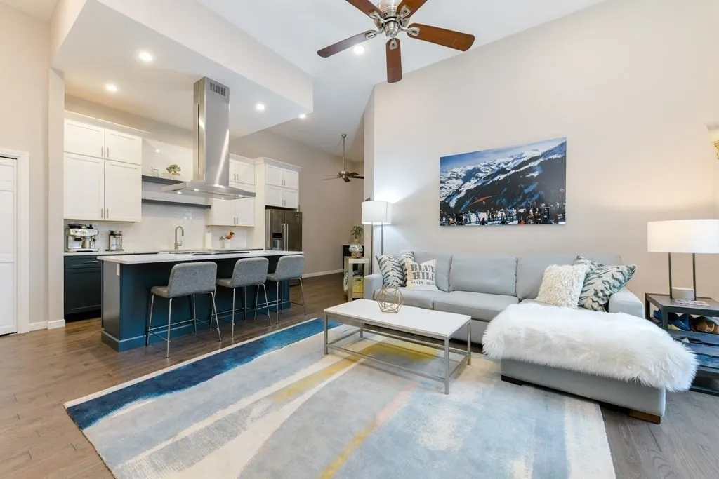 743 East 4th St, South Boston