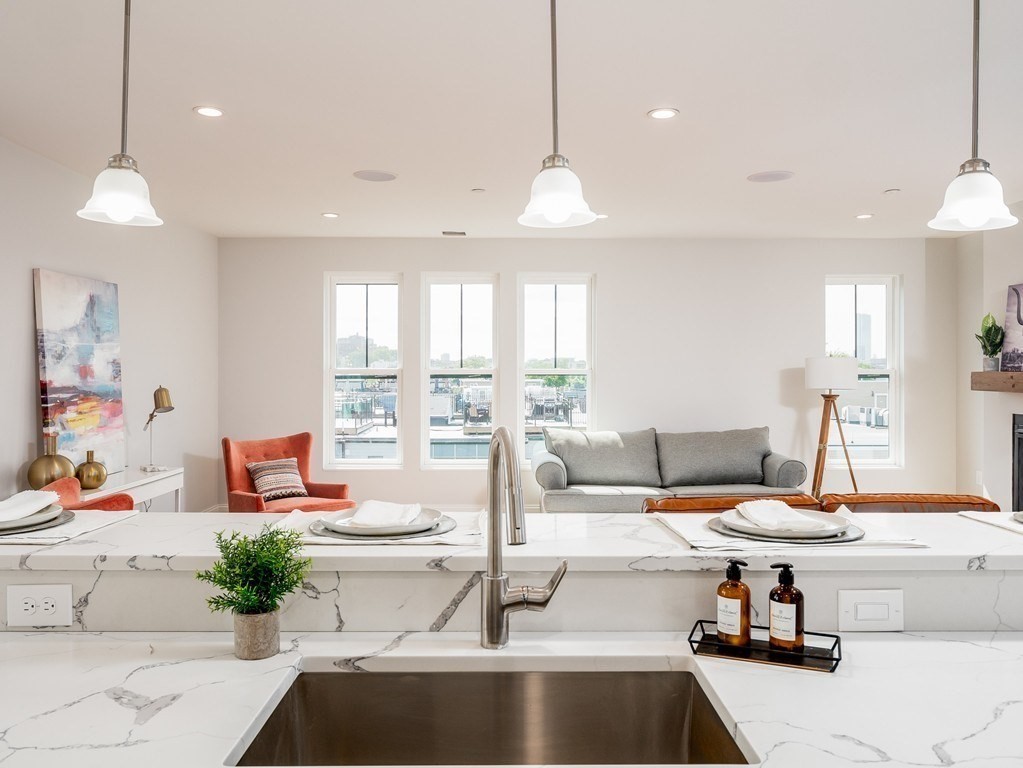 45 L St, South Boston