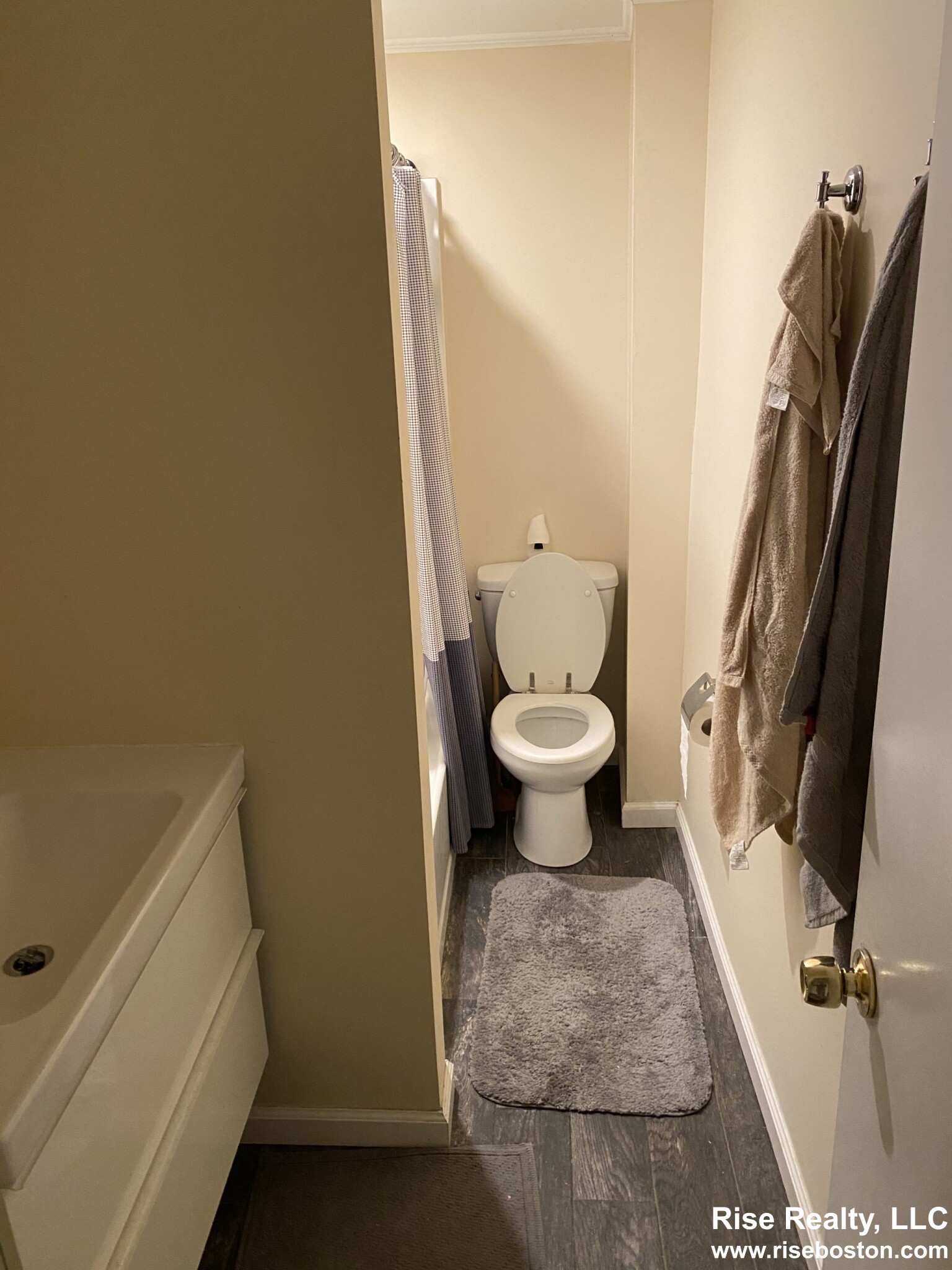 54 Beacon St, Ward Two