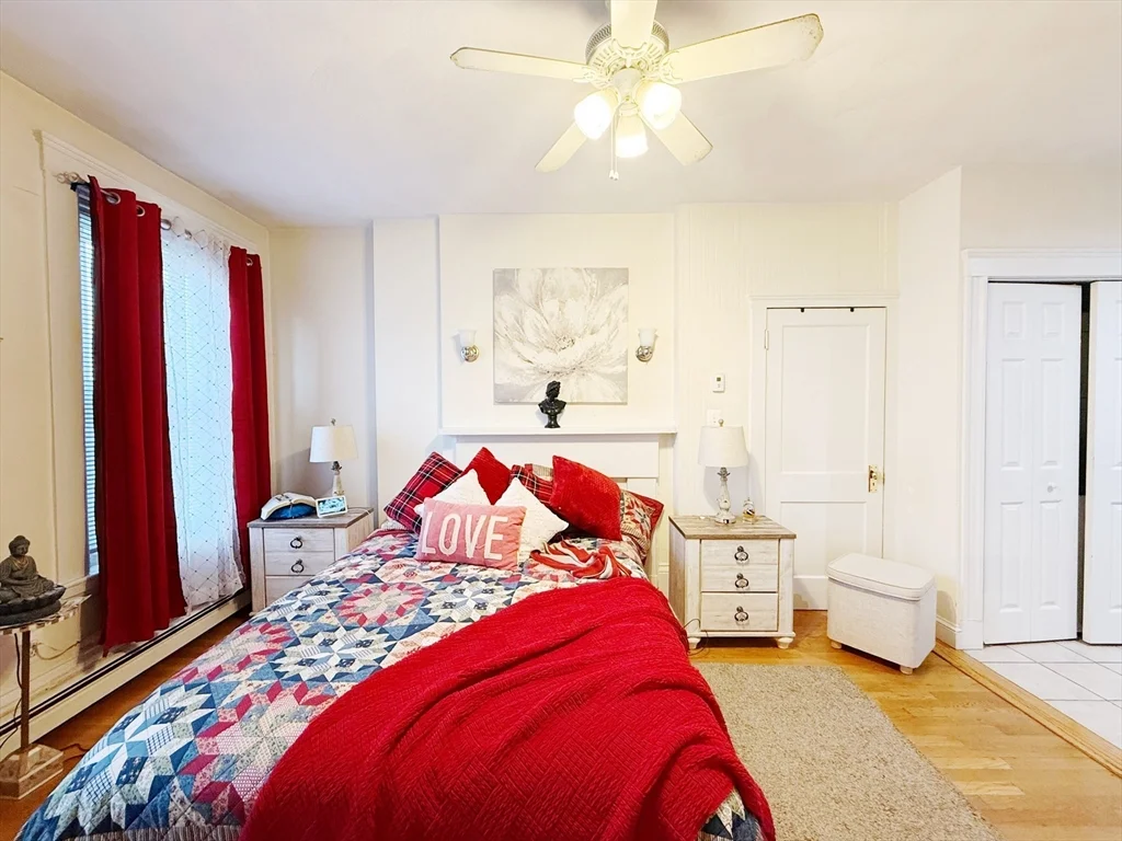 73 Divison St, Chelsea