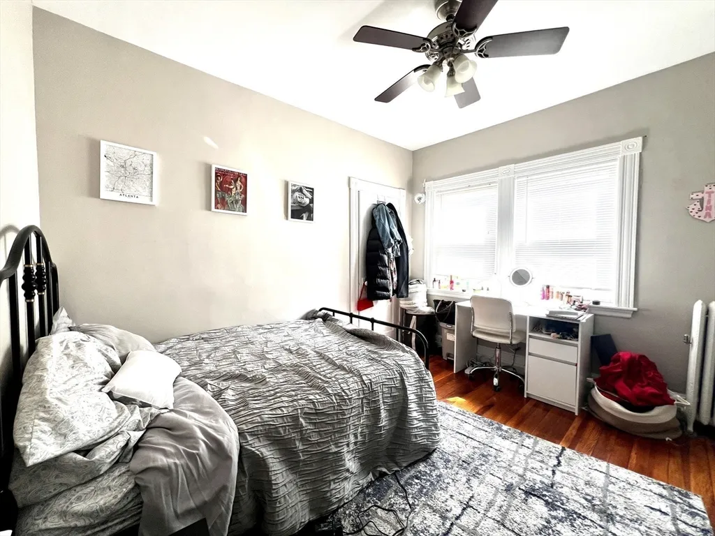 20 Winslow Rd, North Brookline