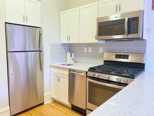 31 Massachusetts Ave, Back Bay