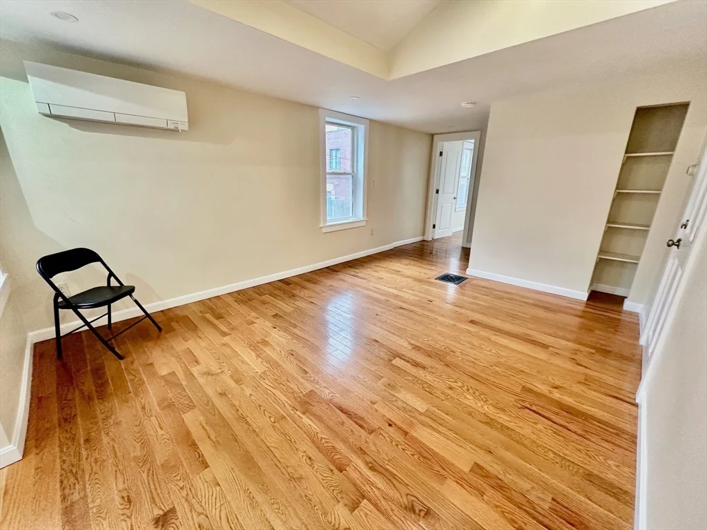 8 Allen, North Cambridge