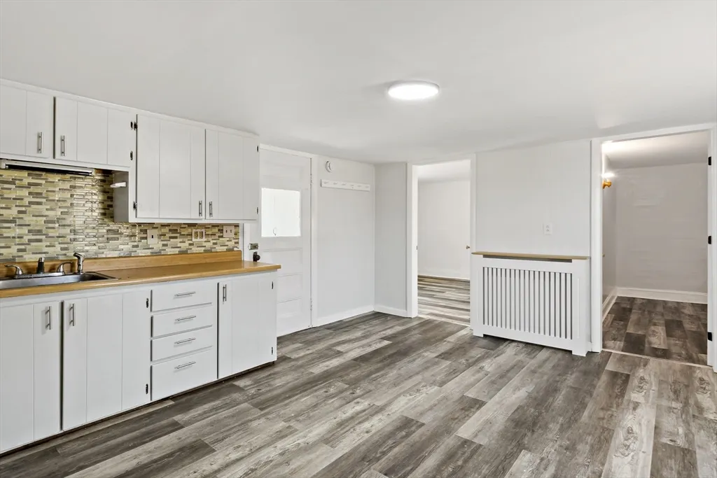 63 West Carpenter St, Attleboro