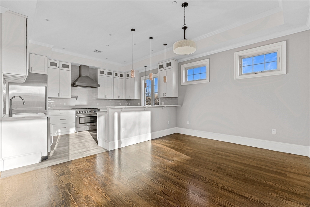 846 Main St, Winchester