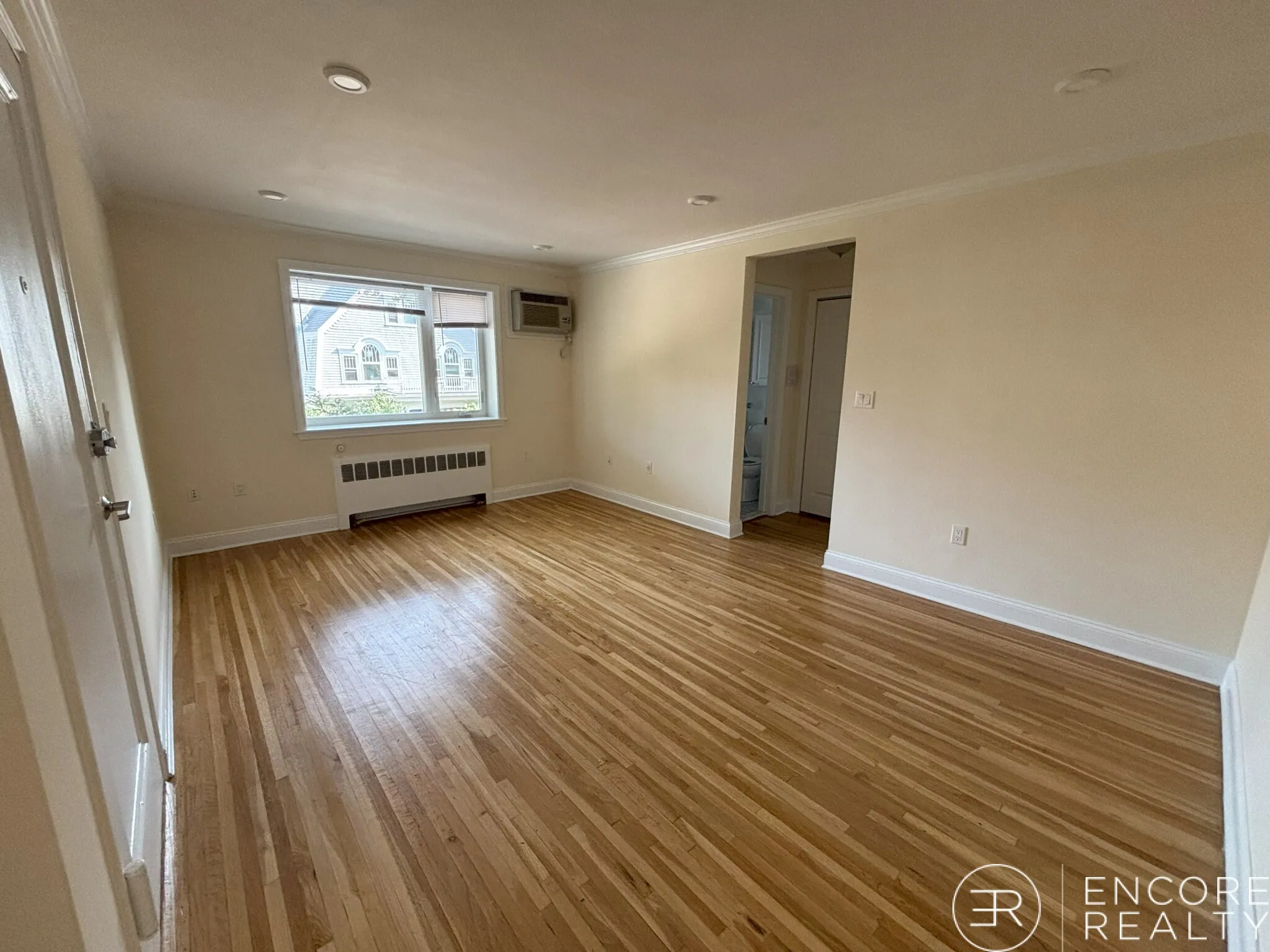 86 Saint Paul St, Coolidge Corner