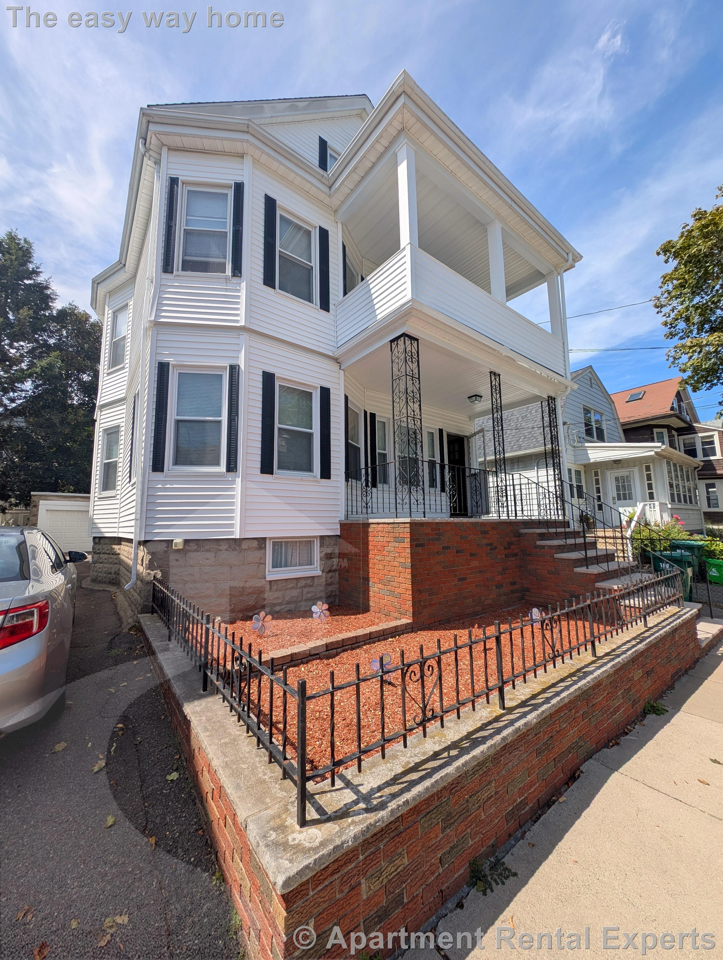 65 Bristol Rd, Ball Square