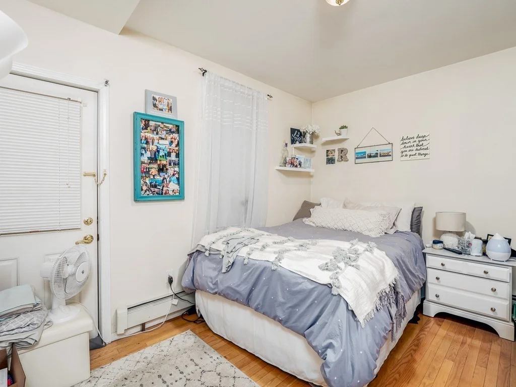 546 East 8th St, South Boston