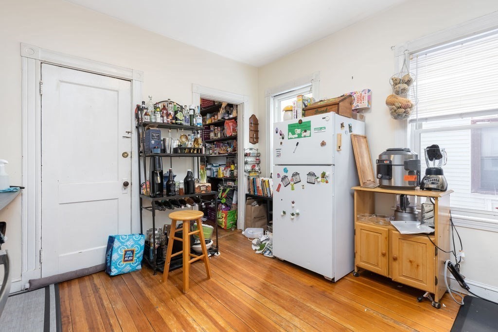 34 Belknap St, Tufts University