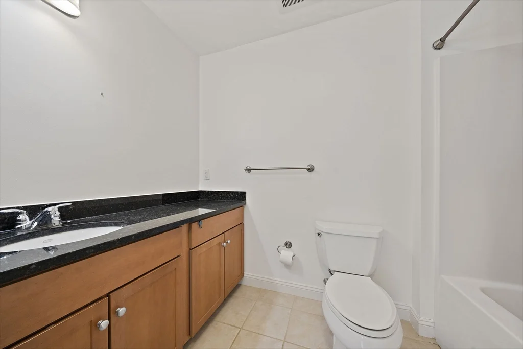 391 Pleasant St, Melrose