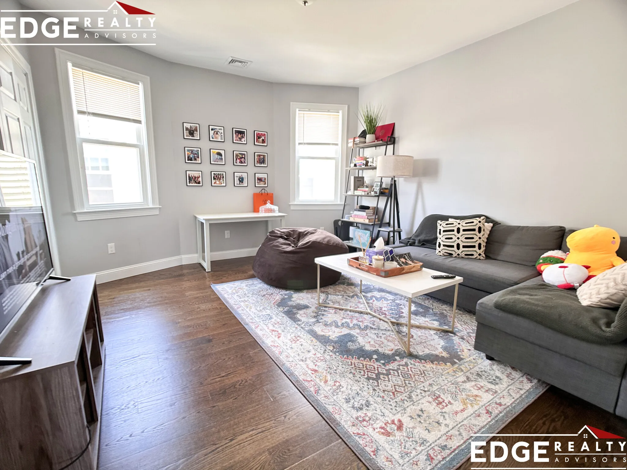 17 Harvard Ter, Allston