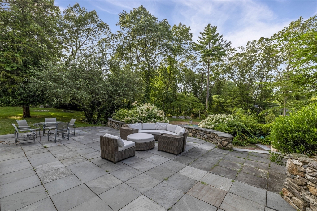 171 Marsh St, Belmont