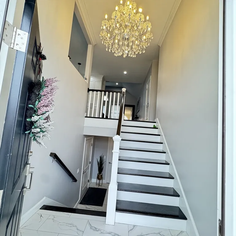 259 Oakwood Ave, Revere