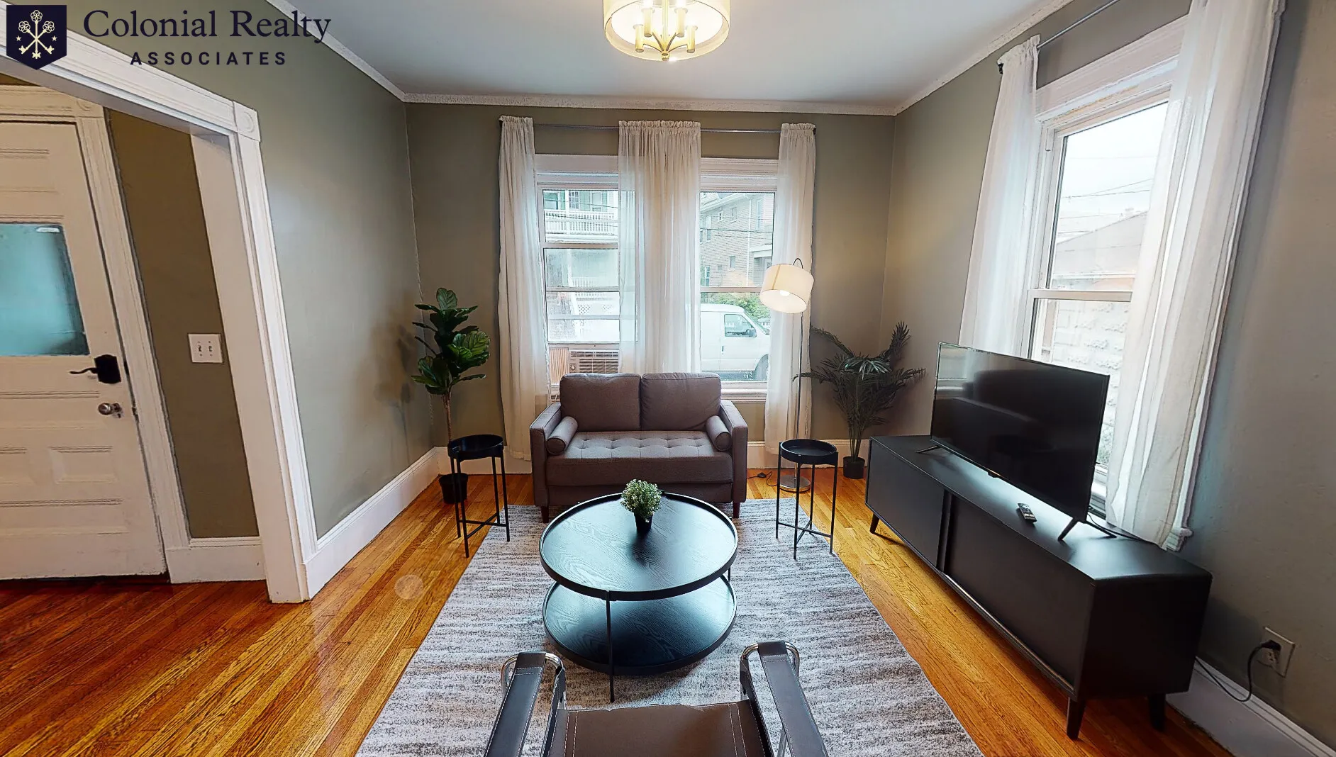 8 Haskell St, Allston