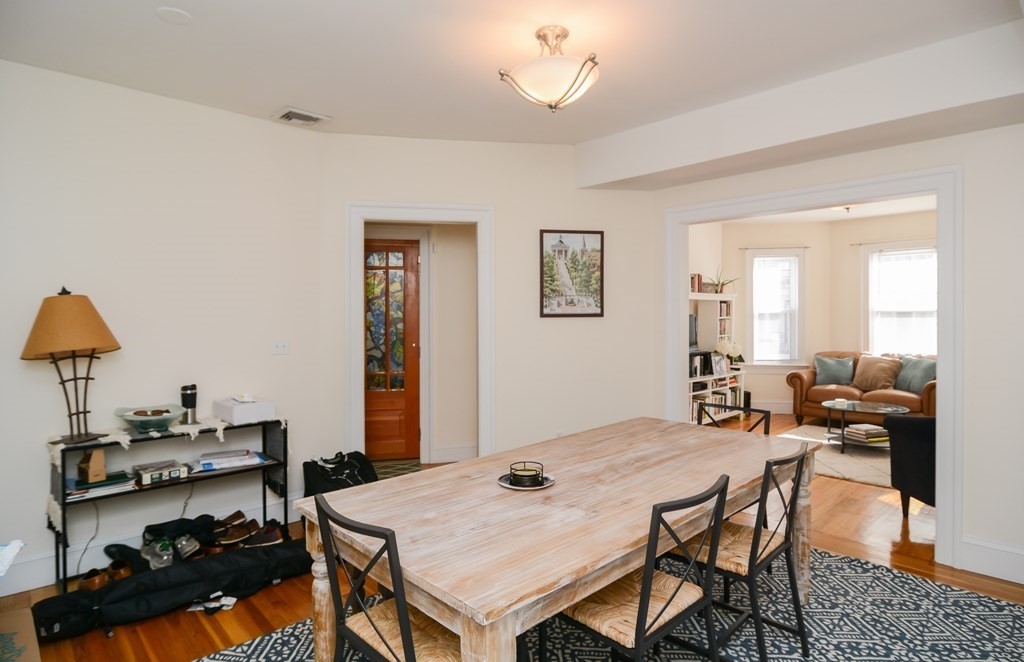 17 Athens St, Cambridge