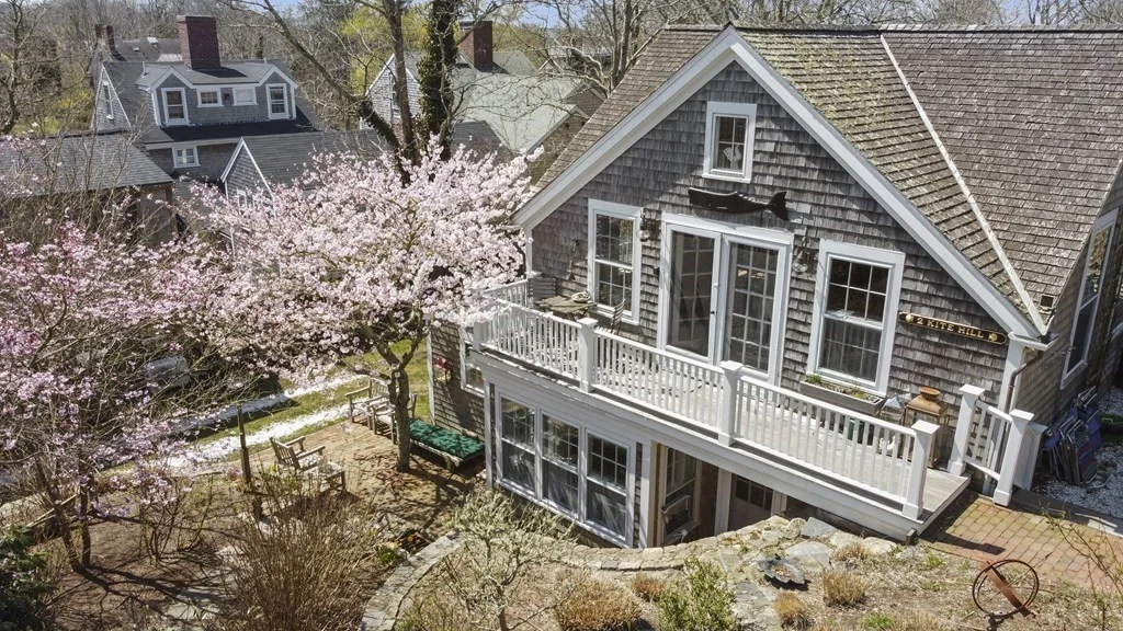 2 Kite Hill Ln, Nantucket
