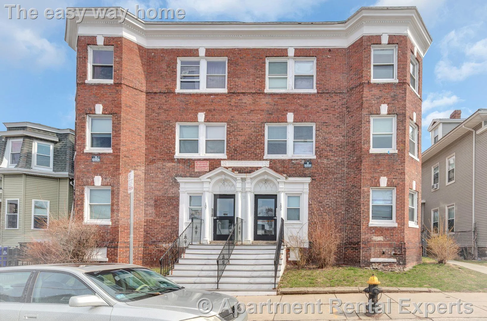 105 School St, Roxbury
