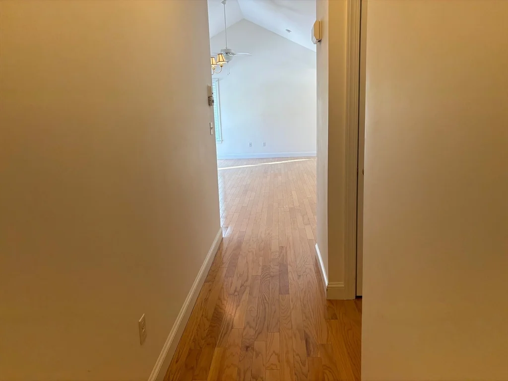 501 Autumn Ridge Dr, Ayer