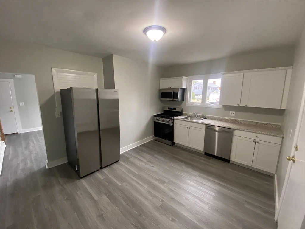 2 Swetts Ct, Watertown