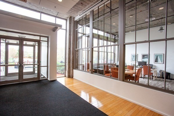 156 Porter St, East Boston