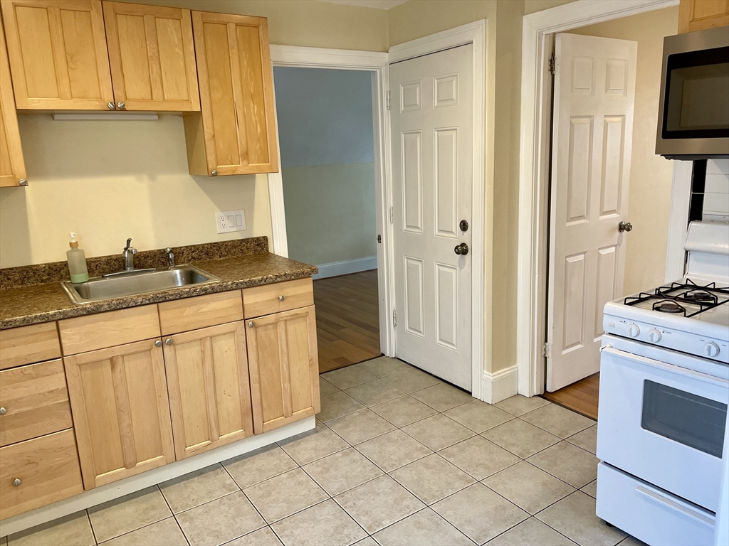 75 Prospect St, Marlborough