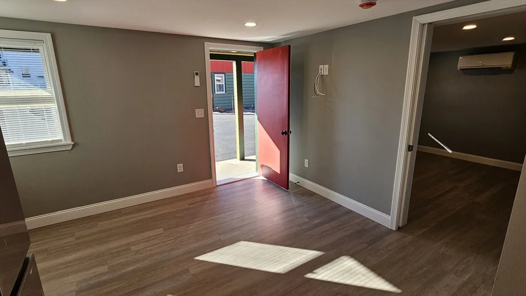 825 Scenic Hwy, Bourne