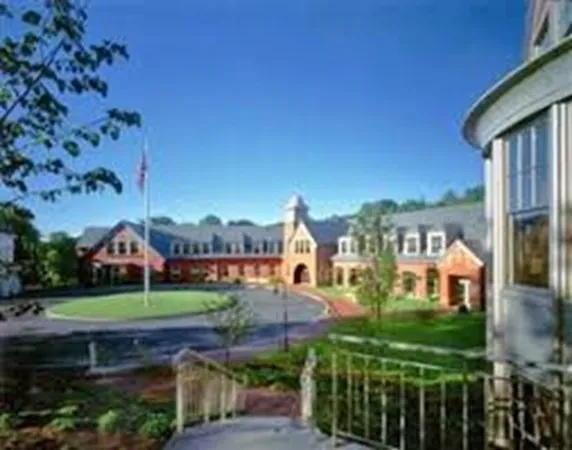 17 High St, Brookline Village